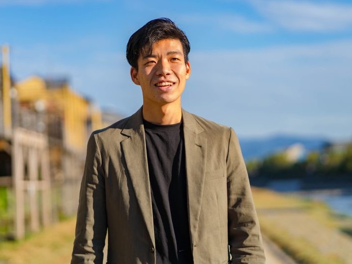 【広島限定】U・Iターン歓迎！営業を学びながら、月収20万超も目指せます！未経験OK／1.2年生も大歓迎！